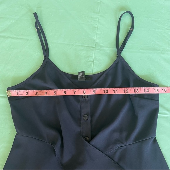 ‼️FOREVER 21 DRESS - Picture 7 of 11